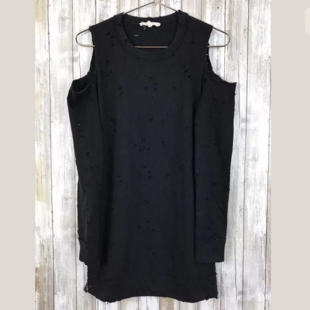 Hot & Delicious Distressed Cold Shoulder Sweater S